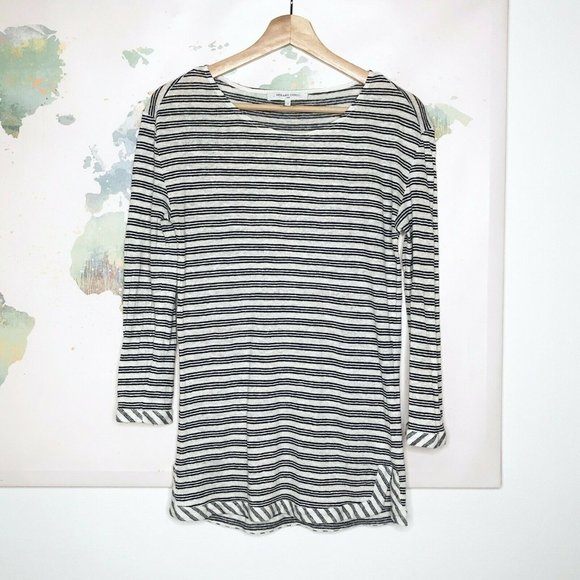 Gérard Darel Tops - Gerard Darel Size 2 Top Tunic White Black Striped‎ 100% Linen Shirt Round Neck